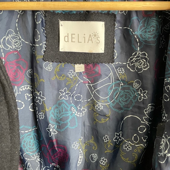 Delia’s Wool Jacket - Picture 5 of 5